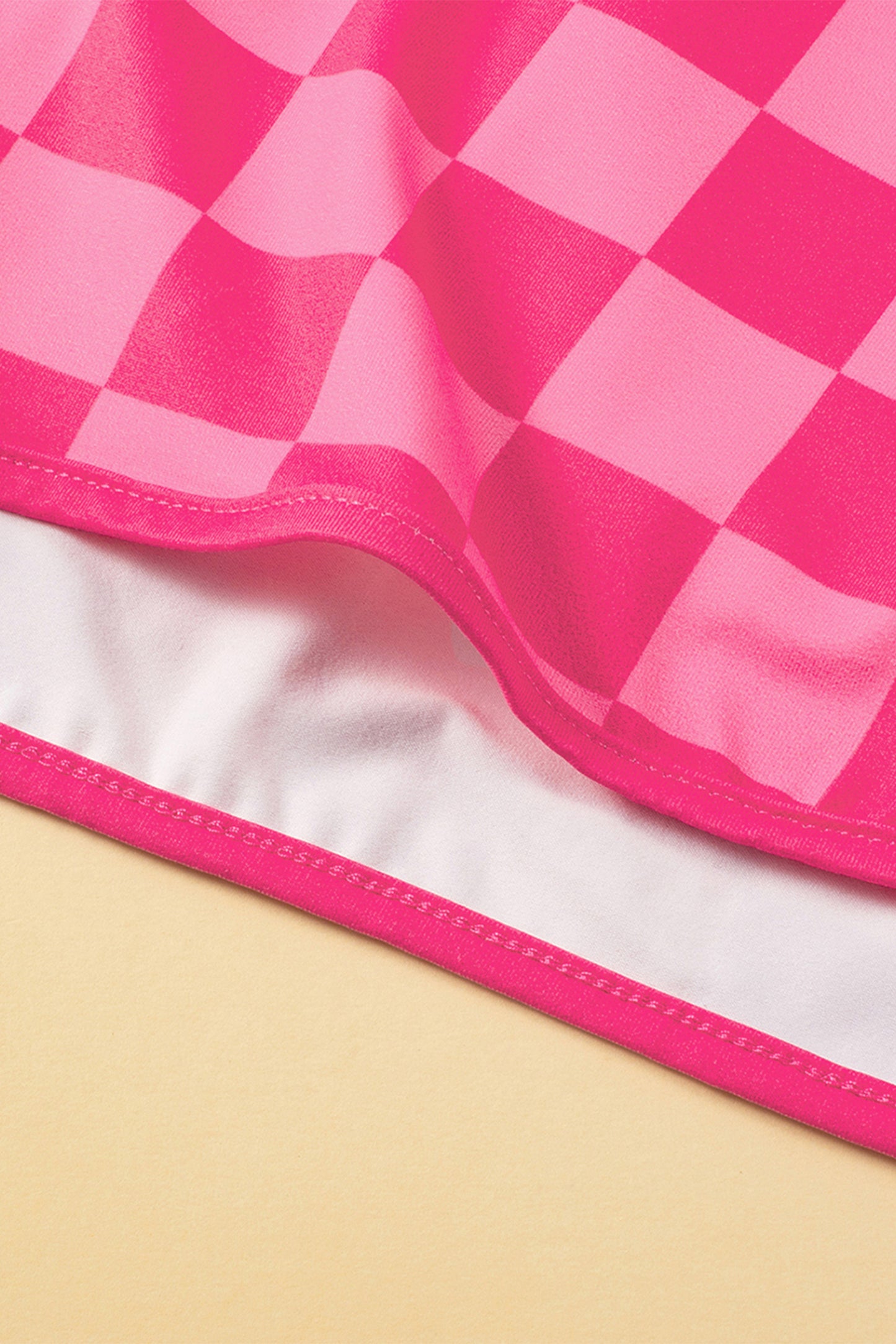 Black Checkered Drawstring Elastic Waist Casual Shorts